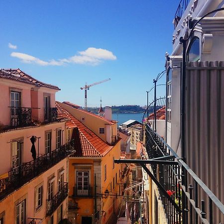 Light Of Lisbon Apartments II Bagian luar foto