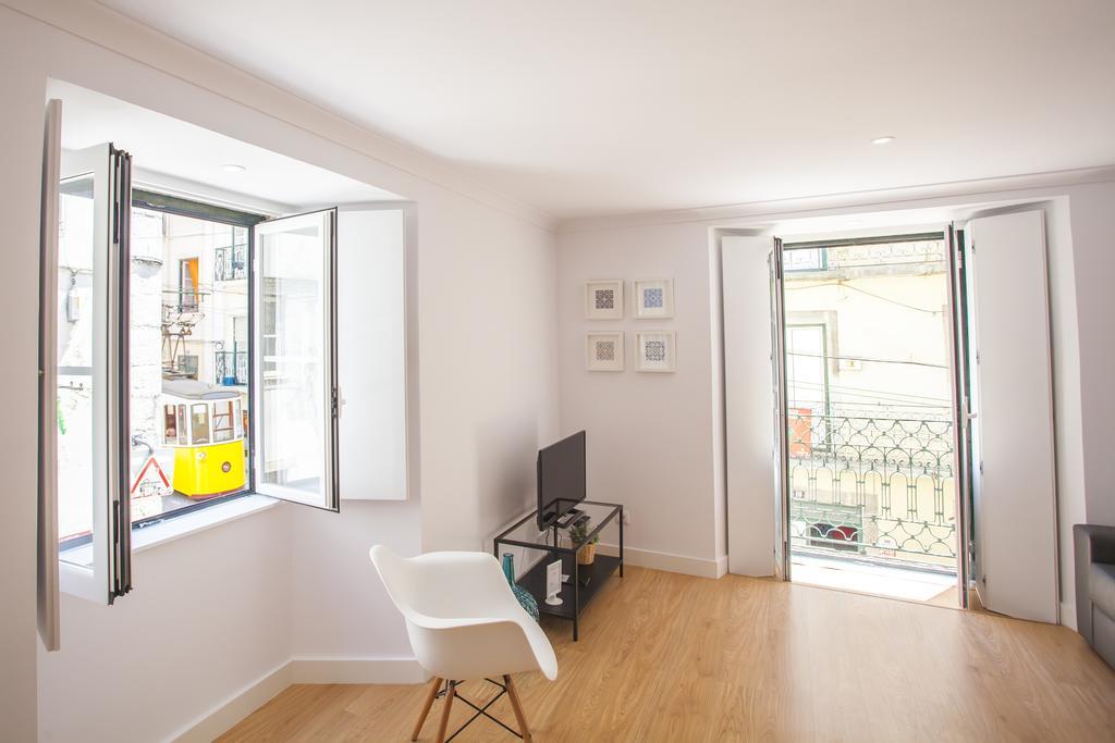 Light Of Lisbon Apartments II Bagian luar foto